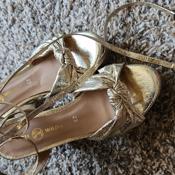 Eugenia Molina Metallic plataform chucky heels size 6 - Picture 7 of 9